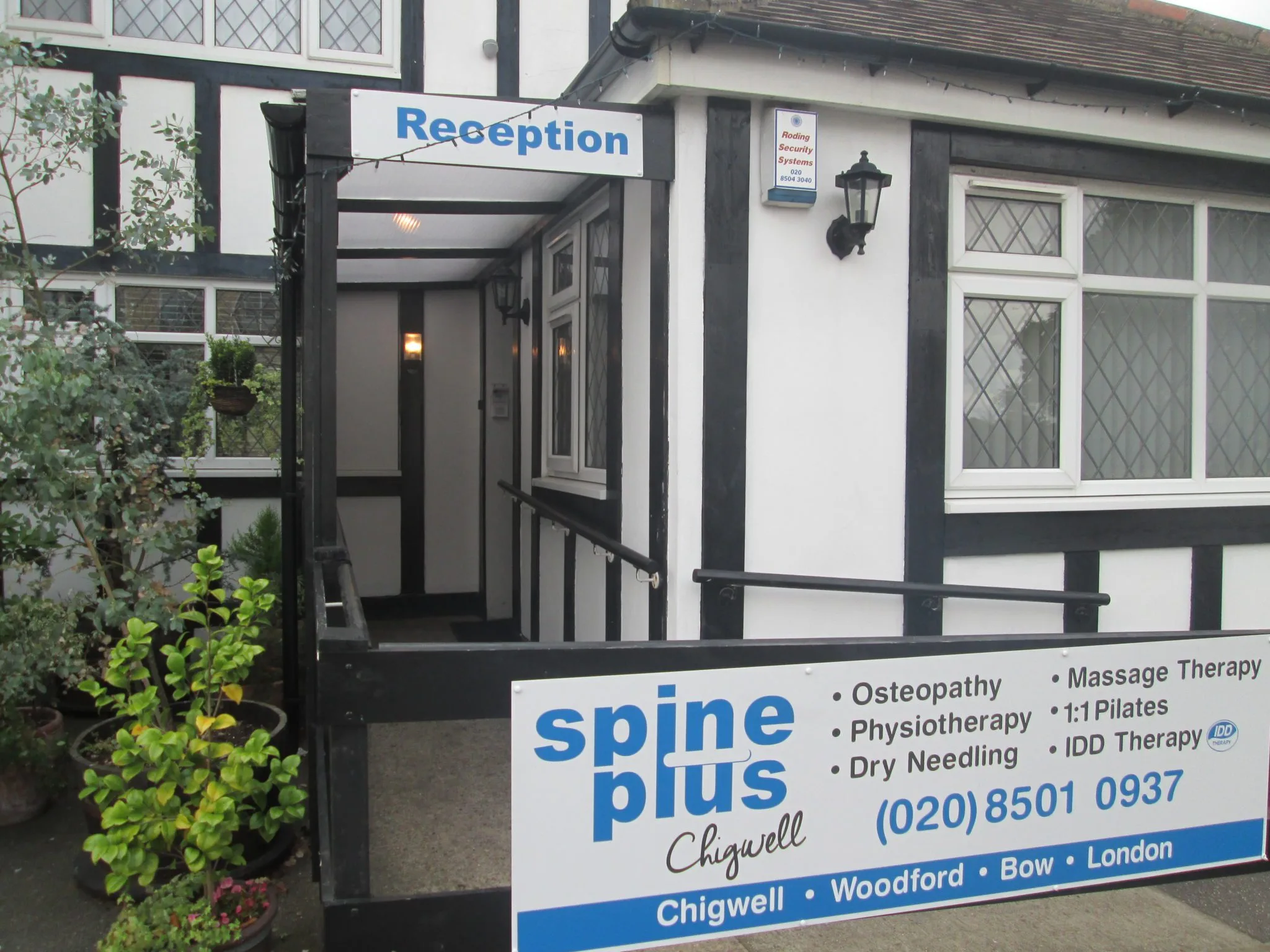 Spine Plus clinic entrance