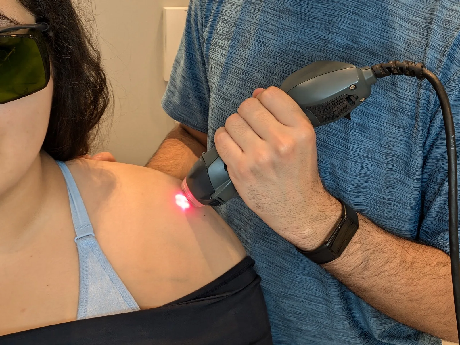 LASER therapy (Class IV) for shoulder pain at Spine Plus