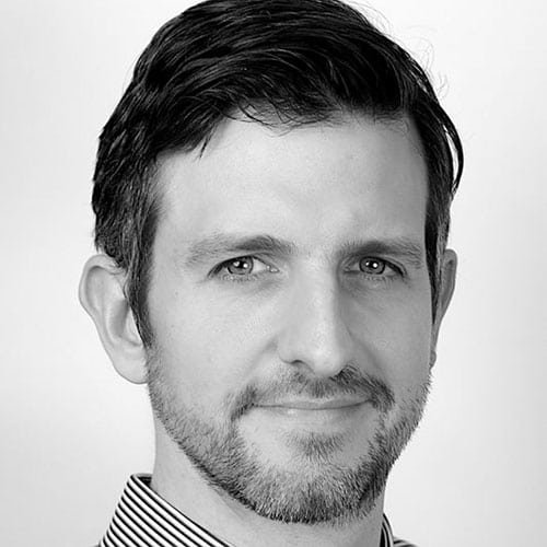Robert Shanks, Osteopath & founder. 25+ years experience. Author of Back Pain Decoded.